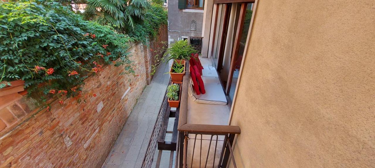 Antico Rio Acqua Dolce Apartment Venice Exterior photo